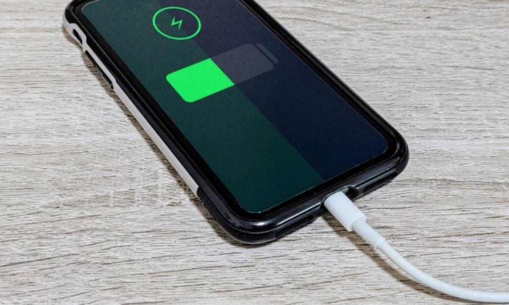 iPhoneの充電ができなくなる原因