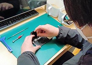 アイサポ 名古屋浪打町店（修理）のスタッフ写真